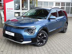 Mineral blau met. Neu 2024 Kia e-Niro SUV | 45.500 €