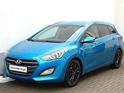 Blau Gebraucht 2016 Hyundai i30 Trend Limousine | 9.290 € (Fairer Preis)