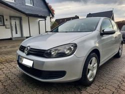 Grau Gebraucht 2009 VW Golf VI Limousine | 5.000 € (Teuer)