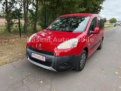Rot Gebraucht 2013 Peugeot Partner Tepee Active Van / Kleinbus | 6.900 € (Fairer Preis)