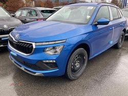 Race blau metallic Neu 2025 Skoda Kamiq Selection SUV | 28.995 € (Fairer Preis)