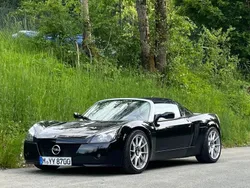 Schwarz Gebraucht 2002 Opel Speedster Cabrio | 24.999 €