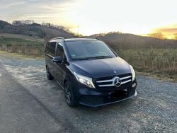 Blau Gebraucht 2020 Mercedes V220 Edition Van / Kleinbus | 42.500 € (Superpreis)