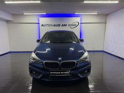 Mediterranblau metallic Gebraucht 2017 BMW 216 Van / Kleinbus | 11.999 € (Fairer Preis)
