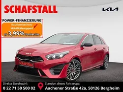 Rot ((aa9) infrarot met.) Gebraucht 2024 Kia Ceed GT 2 Limousine | 27.979 € (Superpreis)