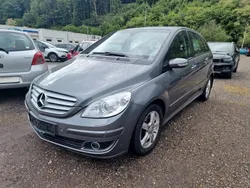 Grau Gebraucht 2007 Mercedes B170 Van / Kleinbus | 5.499 € (Guter Preis)