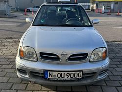 Silber Gebraucht 2002 Nissan Micra Comfort Kleinwagen | 1.550 € (Fairer Preis)