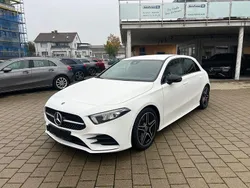 Weiß Gebraucht 2020 Mercedes A180 AMG Limousine | 22.900 € (Superpreis)
