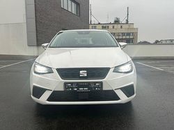 Weiß Gebraucht 2022 Seat Ibiza Limousine | 12.400 € (Superpreis)