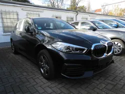 Schwarz Gebraucht 2024 BMW 118 Advantage Kleinwagen | 30.990 € (Teuer)