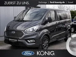 Grau Gebraucht 2021 Ford Tourneo Custom Limited Van / Kleinbus | 41.889 €