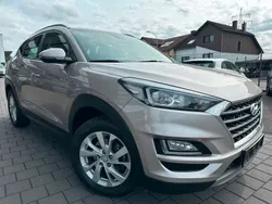 Grau Gebraucht 2020 Hyundai Tucson SUV | 17.900 € (Superpreis)