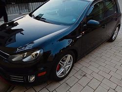Schwarz Gebraucht 2009 VW Golf VI Highline Kleinwagen | 6.000 €