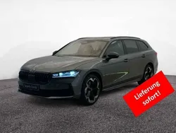 Grau Neu 2025 Skoda Superb SportLine Kombi | 52.990 €