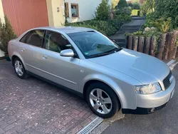 Silber Gebraucht 2001 Audi A4 Limousine | 4.800 €