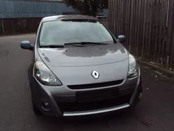 Grau Gebraucht 2010 Renault Clio III Dynamique Kleinwagen | 2.500 € (Guter Preis)