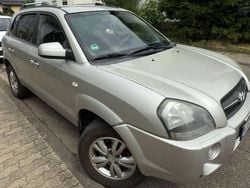 Silber Gebraucht 2009 Hyundai Tucson Edition+ SUV | 3.700 € (Guter Preis)
