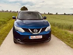 Blau Gebraucht 2016 Nissan Qashqai Acenta SUV | 17.900 € (Etwas zu teuer)