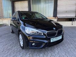 Schwarz Gebraucht 2018 BMW 218 Active Tourer Sport Line Van / Kleinbus | 12.900 € (Guter Preis)