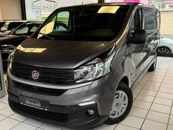Grau Gebraucht 2017 Fiat Talento Van / Kleinbus | 14.999 € (Guter Preis)