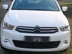 Weiß Gebraucht 2018 Citroën C-Elysee I PureTech Limousine | 6.000 € (Guter Preis)