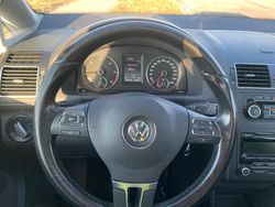 Blau Gebraucht 2011 VW Touran Van / Kleinbus | 5.800 € (Guter Preis)