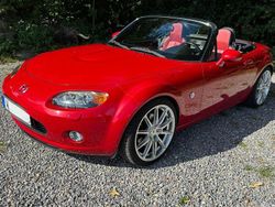 Rot Gebraucht 2006 Mazda MX5 Edition Cabrio | 12.900 € (Etwas zu teuer)