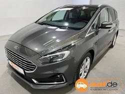 Grau Gebraucht 2021 Ford S-MAX Titanium Van / Kleinbus | 15.950 € (Etwas zu teuer)
