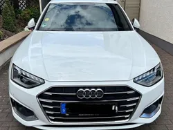 Weiß Gebraucht 2021 Audi A4 Advanced Kombi | 23.999 € (Guter Preis)