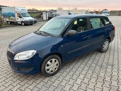 Blau Gebraucht 2012 Skoda Fabia Kombi | 3.295 € (Guter Preis)