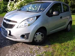 Silber Gebraucht 2012 Chevrolet Spark Kleinwagen | 1.750 € (Guter Preis)
