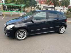 Schwarz Gebraucht 2011 Mercedes B200 Van / Kleinbus | 6.800 € (Etwas zu teuer)