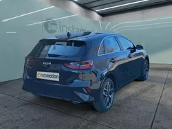 Schwarz Neu 2024 Kia Ceed Spirit Kleinwagen | 25.349 € (Guter Preis)