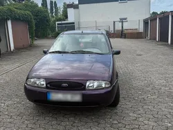 Violet Gebraucht 1999 Ford Fiesta Kleinwagen | 3.000 €