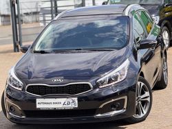 Schwarz Gebraucht 2016 Kia Ceed Sportswagon Platinum Edition Kombi | 13.900 € (Teuer)