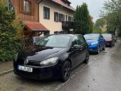 Schwarz Gebraucht 2010 VW Golf VI Limousine | 3.600 € (Guter Preis)