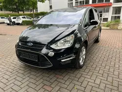 Schwarz Gebraucht 2010 Ford S-MAX S Van / Kleinbus | 4.900 € (Superpreis)