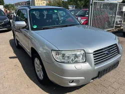 Silber Gebraucht 2006 Subaru Forester Comfort SUV | 7.690 €
