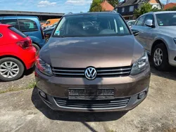 Braun Gebraucht 2012 VW Touran Style Van / Kleinbus | 7.999 € (Fairer Preis)