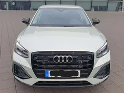 Silber Gebraucht 2024 Audi Q2 Advanced Plus SUV | 28.880 € (Superpreis)