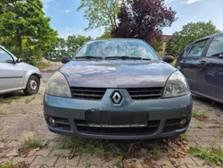Blau Gebraucht 2007 Renault Clio II Kleinwagen | 200 €
