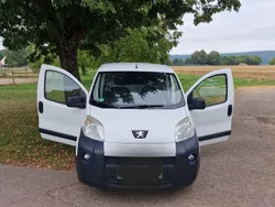 Weiß Gebraucht 2009 Peugeot Bipper Van / Kleinbus | 4.500 € (Fairer Preis)