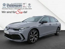 Mondsteingrau Gebraucht 2021 VW Golf VIII R-line Kombi | 25.980 € (Fairer Preis)