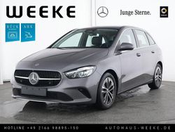 Mountaingrau Gebraucht 2024 Mercedes B180 Advanced Van / Kleinbus | 31.978 € (Guter Preis)