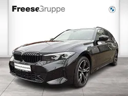Schwarz Gebraucht 2024 BMW 318 M Sport Kombi | 36.490 € (Fairer Preis)