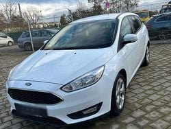 Weiß Gebraucht 2017 Ford Focus Kombi | 5.899 € (Fairer Preis)