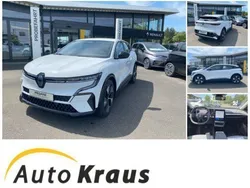 Weiß Gebraucht 2022 Renault Mégane Evolution Limousine | 29.990 € (Guter Preis)