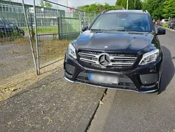 Schwarz Gebraucht 2016 Mercedes GLE350 Limousine | 32.000 €