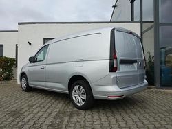 Reflexsilber metallic Gebraucht 2024 VW Caddy Maxi Van / Kleinbus | 27.990 € (Superpreis)