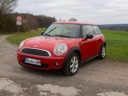 Rot Gebraucht 2008 Mini ONE Kleinwagen | 3.900 € (Fairer Preis)